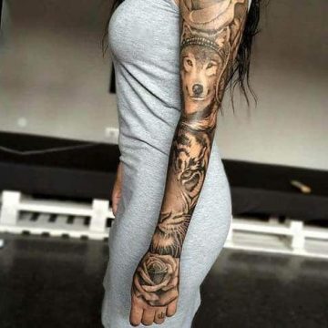 Tatouage bras femme : 50+ idées de tatouages et leur signification 313