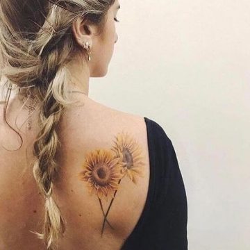 50 idées de tatouages de tournesol pour femme 33