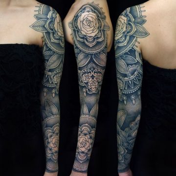 Tatouage bras femme : 50+ idées de tatouages et leur signification 258