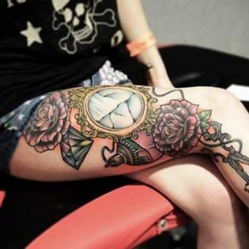 Tatouage cuisse femme : 30+ idées de tatouages et leurs significations 209