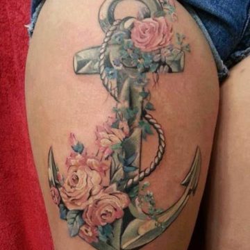 Tatouage cuisse femme : 30+ idées de tatouages et leurs significations 301