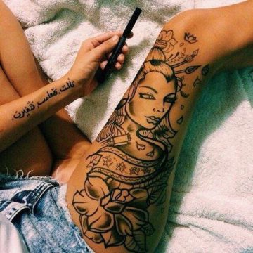 Tatouage cuisse femme : 30+ idées de tatouages et leurs significations 369