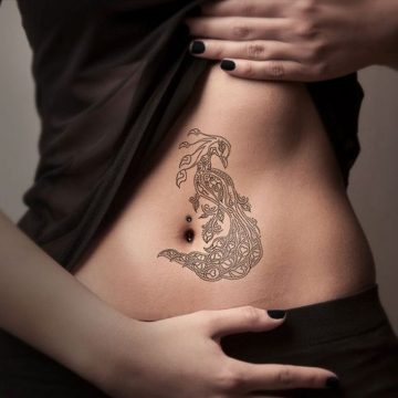 Tatouage épaule femme : 25+ idées de tatouages et leurs significations 99