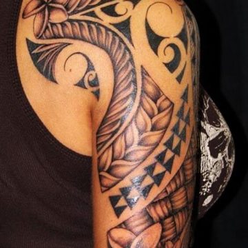 Tatouage Tribal femme : 50+ idées de tatouages et sa signification 58