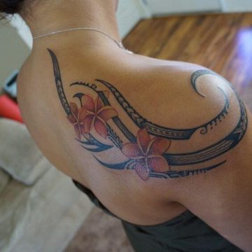 Tatouage Tribal femme : 50+ idées de tatouages et sa signification 65