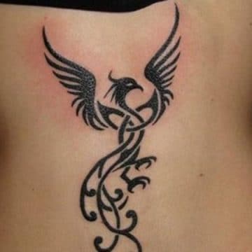 Tatouage phoenix femme : 45+ idées de tatouages et leurs significations 62
