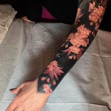 Tatouage manchette femme : 50+ idées de tatouages et leurs significations 66