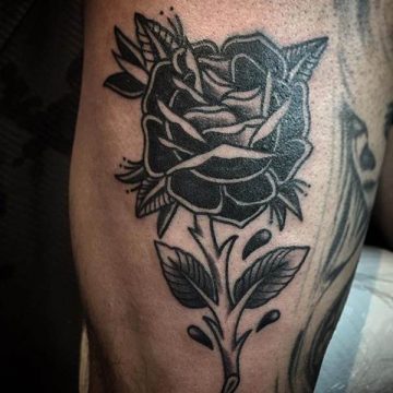 Tatouage rose : 150+ idées de tatouages et leurs significations 134