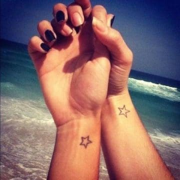 ★ Signification du tatouage d'étoile ★ 100 idées de tatouages ​​d'étoiles féminines 13